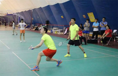 14世界羽毛球冠軍劉小龍、前央視著名主持人楊柳與選手進行羽毛球友誼賽(第三屆).jpg 14世界羽毛球冠軍劉小龍、前央視著名主持人楊柳與選手進行羽毛球友誼賽(第三屆).jpg